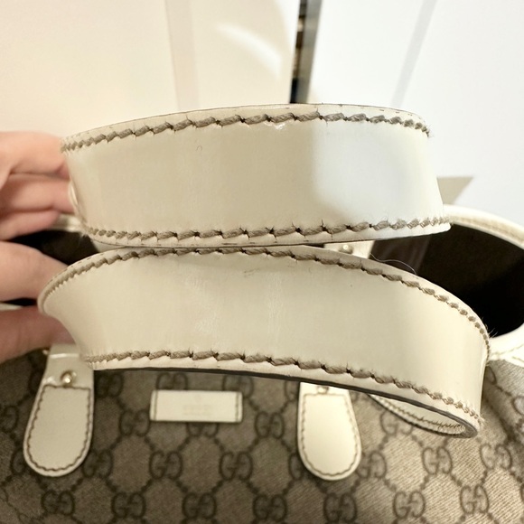 Gucci Monogram Tote Bag - Picture 6 of 8
